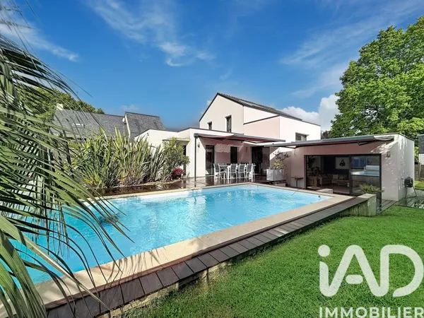 Maison 6 pièces 140 m²
