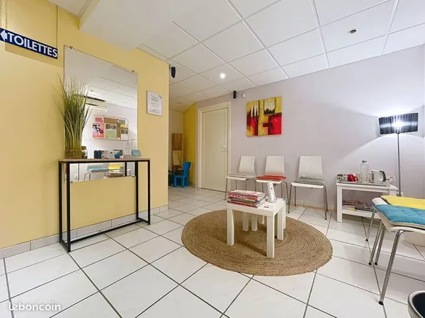 Local 20 m² VELAUX