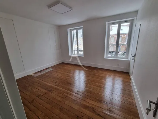 Local commercial 79 m²
