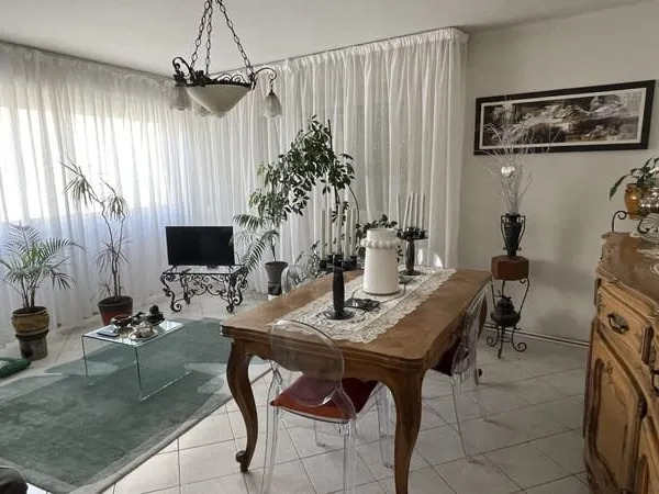 Appartement T3 au coeur de Saint-Lambert