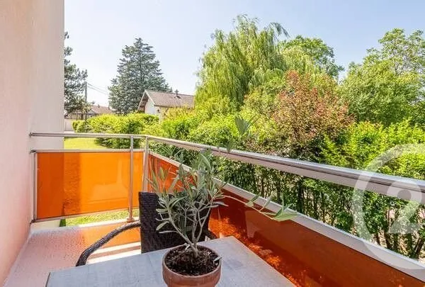 Studio 1 pièce 29 m²
