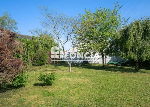 RARE A SARAN MAISON PROCHE TOUTES COMMODITES A PIED