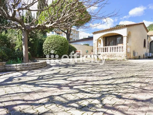 Maison 4 pièces 154 m²