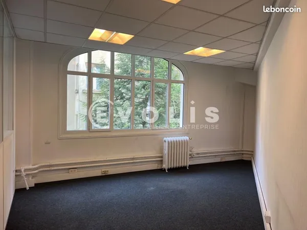 Bureaux 145 m²