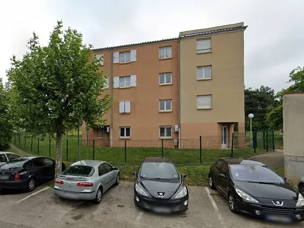 APPARTEMENT T4 + GARAGE