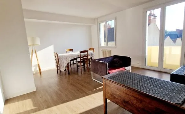 Hyper centre de Montluçon, Appartement F4 (82 m2)