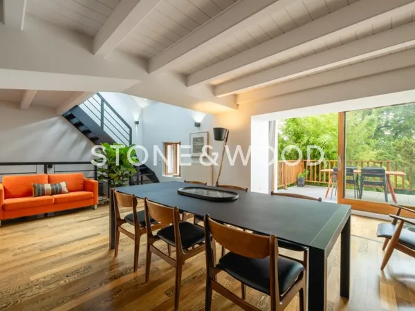 Appartement 5 pièces 197 m²