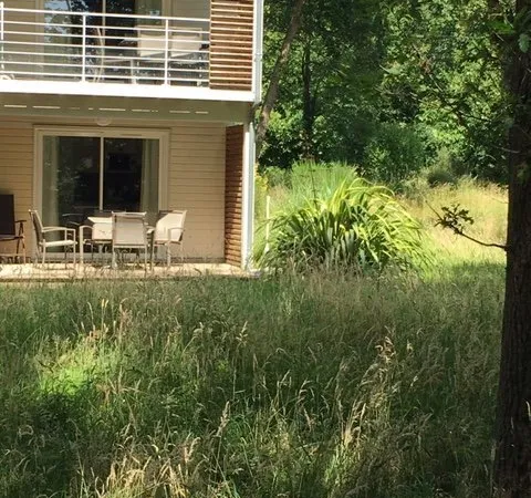 Appartement T2 meublé, résidence calme sécurisée piscine chauffée