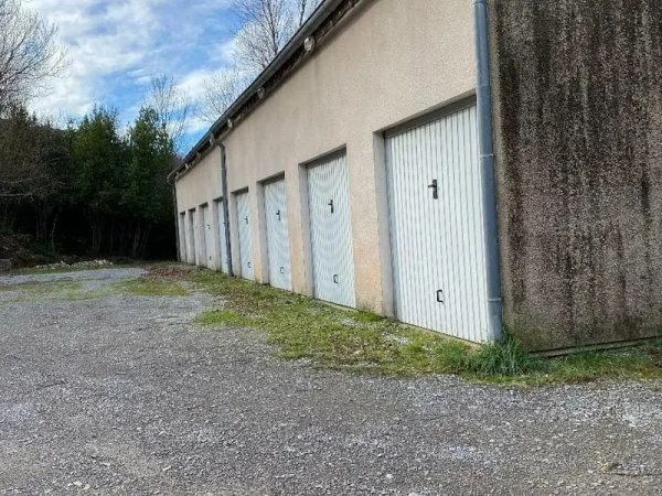 Stationnement Location Les Vans   82€