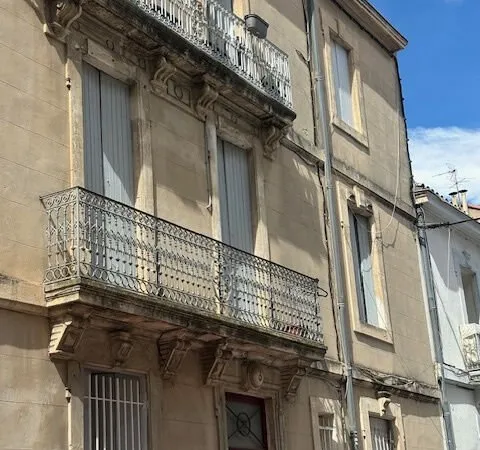 Montpellier Beaux Arts-Place Albert 1er : F3 SH: 60m2 avec