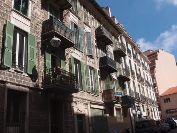 A LOUER NICE RIQUIER 2P BALCON
