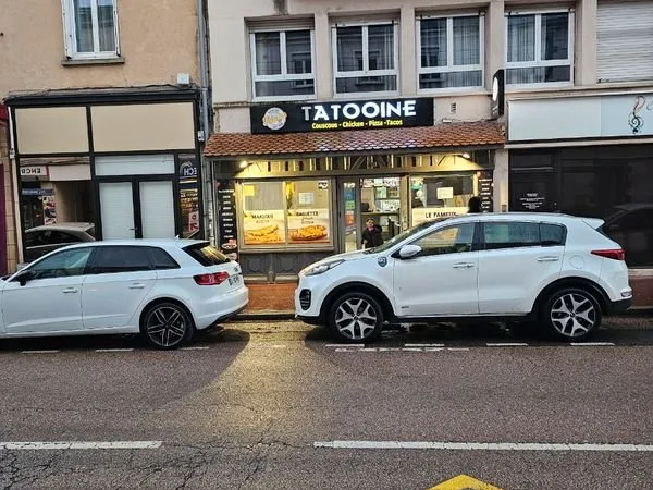 Restaurant fast fond à vendre à Limoges superficie à peu près 120 mètres carrés avec accès livraison
