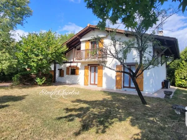 Maison 8 pièces 168 m²