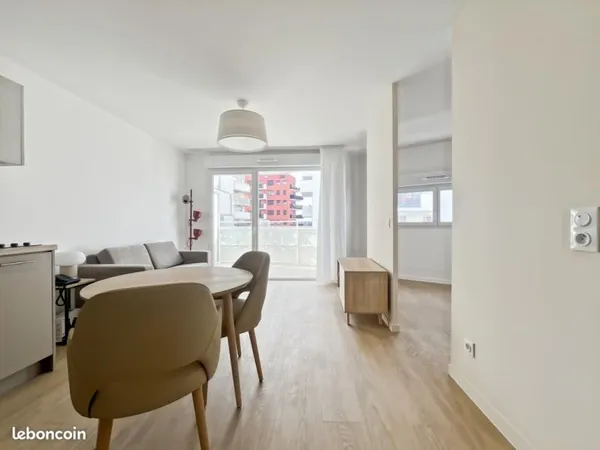 Studio 1 pièce 36 m²