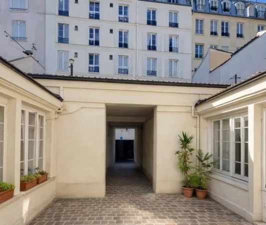 Bureaux 79 m²