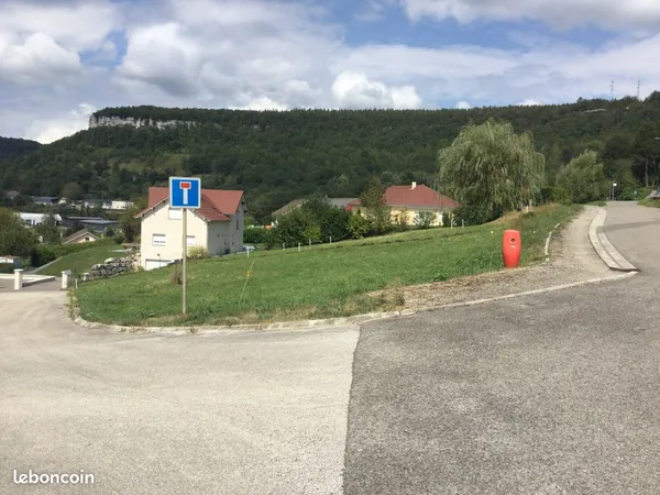 Terrain à bâtir de 538 m2 sur Ornans