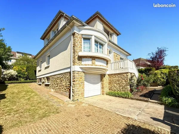 Maison 7 pièces 150 m²