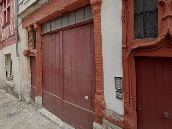 Parking 30 m²