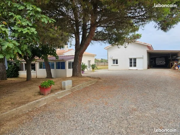 Maison avec dépendance