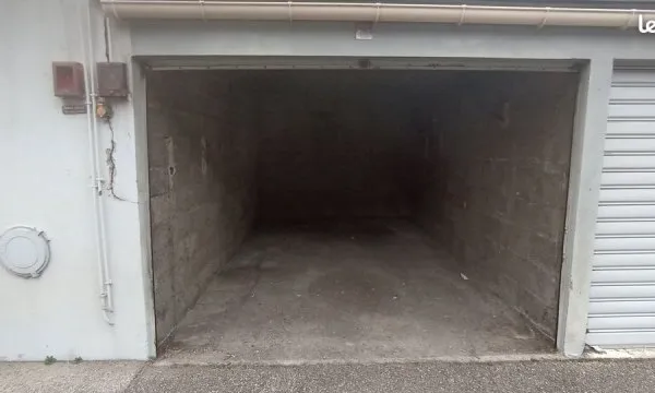 Garage box Grenoble