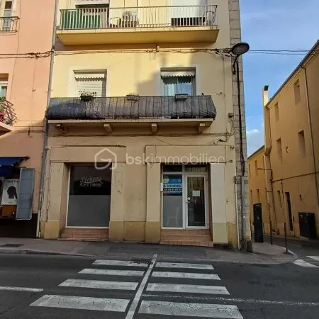 Local 4 pièces 117 m²