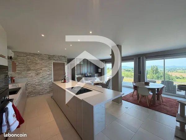 Appartement 5 pièces 109 m²