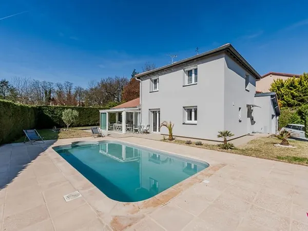 Chassieu, maison 3 chambres 135 m²