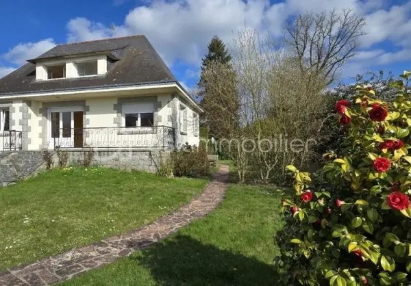 MAISON 127M² TERRAIN 670M² JOSSELIN