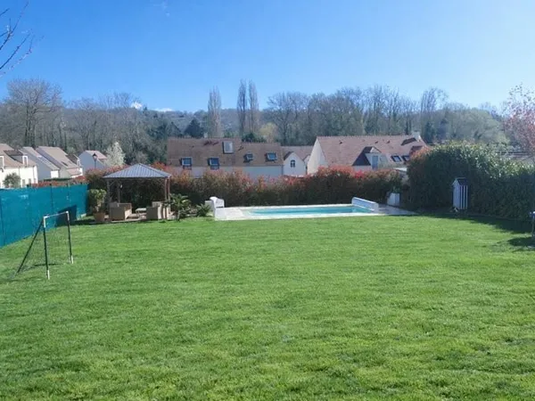 Maison 6 pièces 136 m²