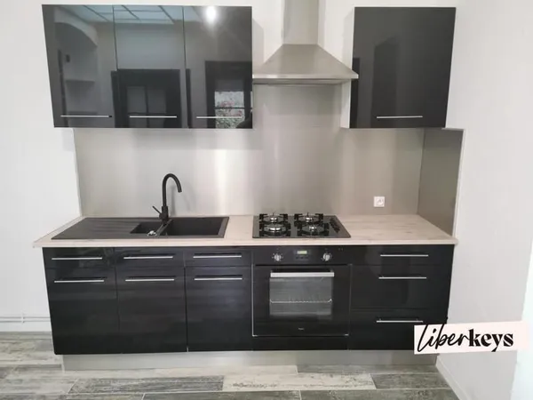 À vendre - Charmante maison semi-individuelle 3 chambres - Secteur recherché proche du stade de Vale
