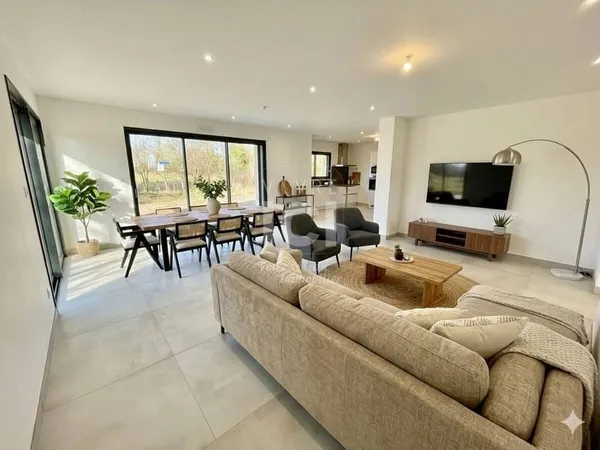 Maison 6 pièces 145 m²