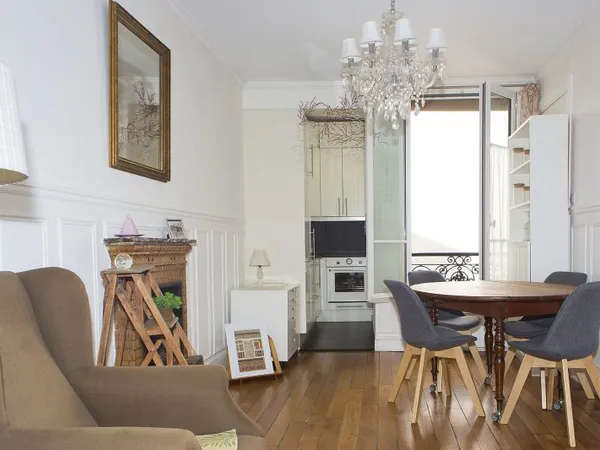 A partir du 1er juin - Loue appartement meublé