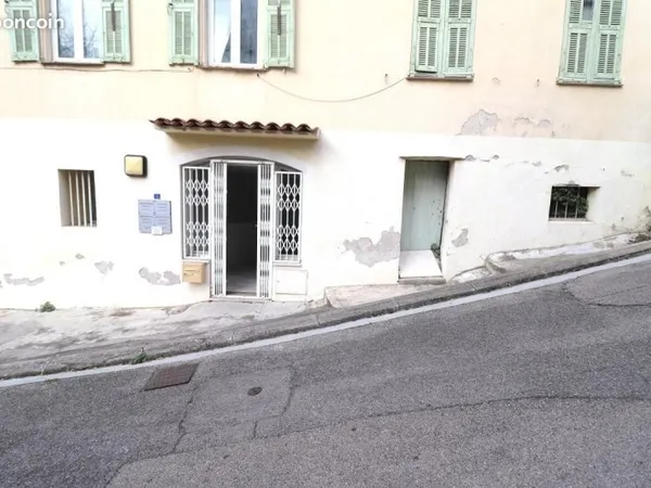 Commerce santé 33 m²