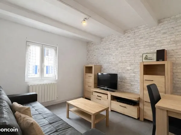 Belle Maison rénovée avec cour - Geispolsheim Village - Vendue louée - 2 chambres