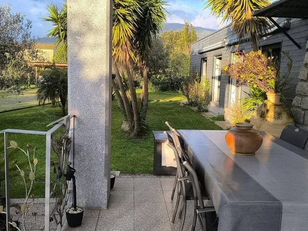 Maison 1 pièce 120 m²