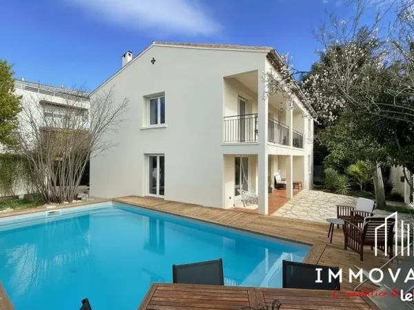 Maison 7 pièces 191 m²