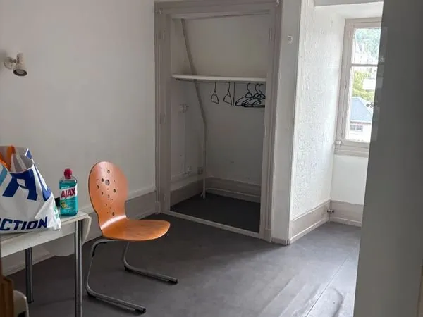 Appartement Location Aix-les-Bains 1p 15m² 380€