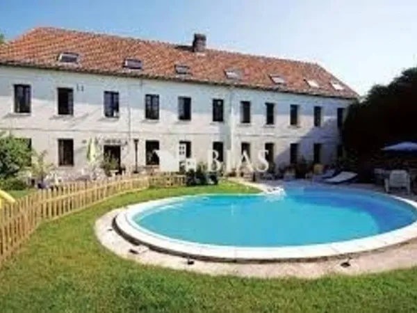 Maison de luxe 10 pièces 345 m²