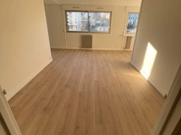 Appartement Hypercentre Suresnes 104 m²