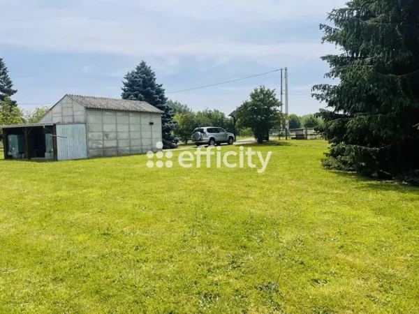 Terrain 1560 m²