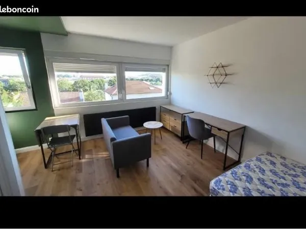 Studio meublé