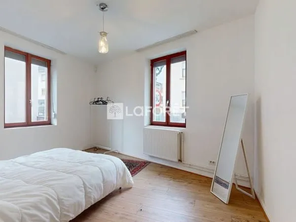 IMMEUBLE DE RENDEMENT / IDEAL INVESTISSEUR / POSSIBILITE DEFICIT FONCIER / 184.27 m² habitable / 200