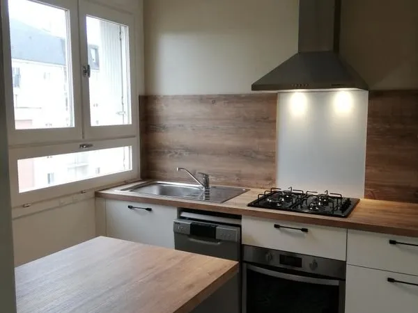 Appartement meublé près IUT avec garage