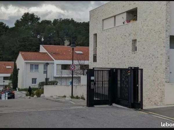 Place Parking