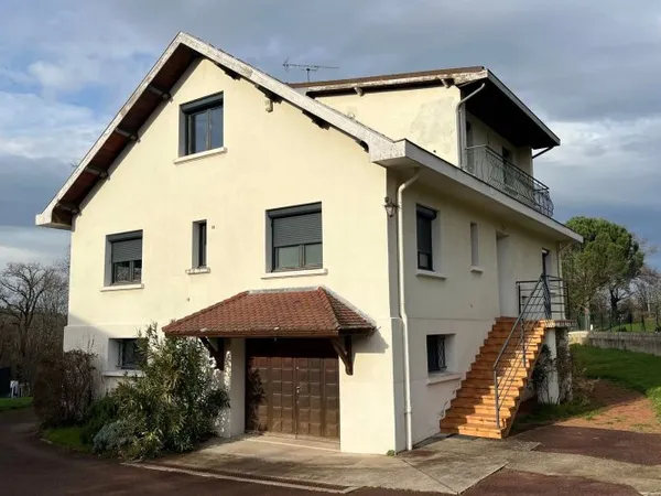 Maison 6 pièces 162 m²