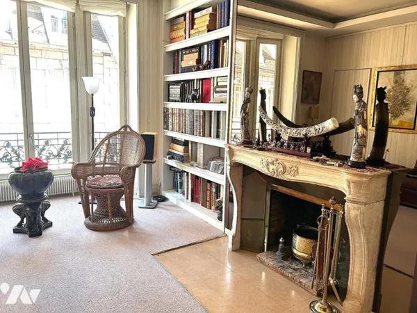 Appartement 5 pièces 161 m²