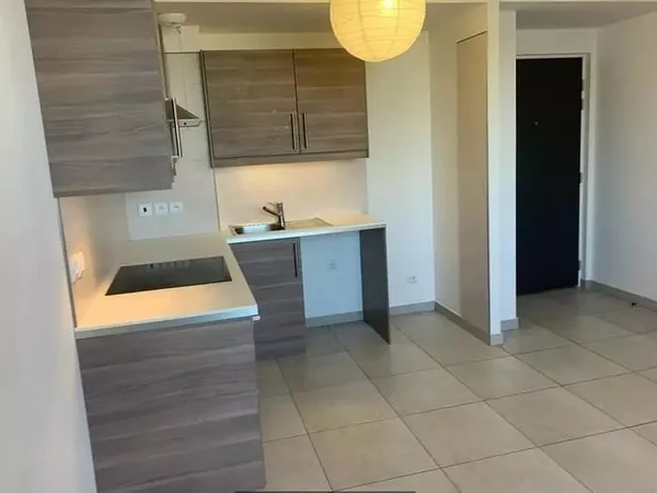 T2 / 45m² / Créteil Université (Ligne 8)