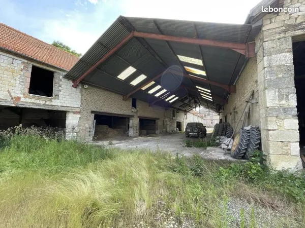 Parking/box Neufchâtel-sur-Aisne