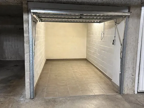 Box Garage - A louer