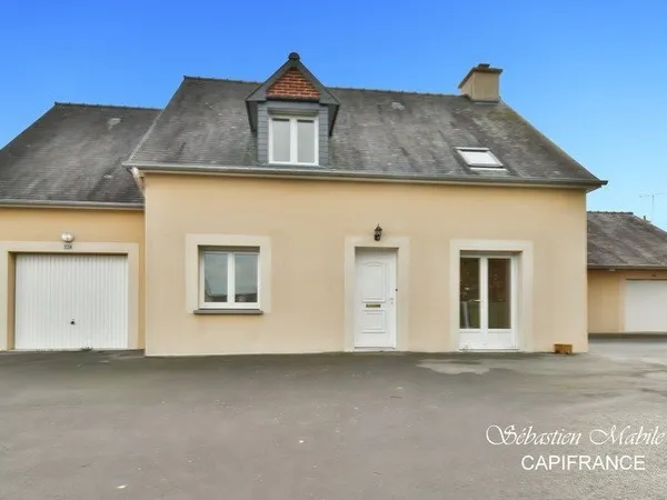 Maison 5 pièces avec vie de plain pied au rez de chaussée - PONTORSON (50)